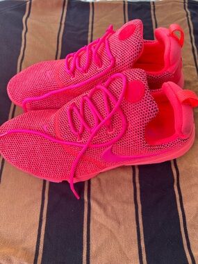 Bright Pink Knit Athletic Sneakers